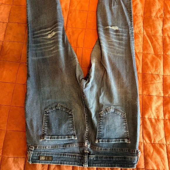 Kut from the Kloth Jeans 16P - Picture 4 of 7
